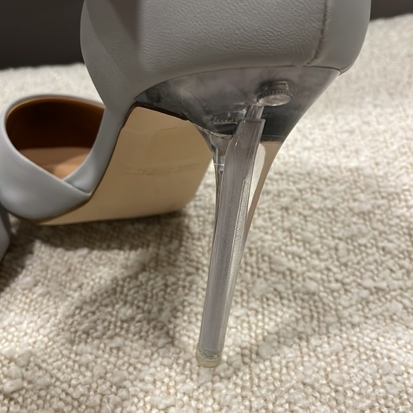 Call it Spring pumps in dove grey - Picture 3 of 6